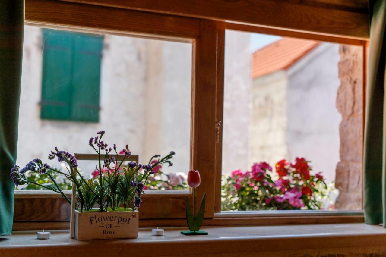 Stone House Luxury Rooms Σπλιτ Εξωτερικό φωτογραφία
