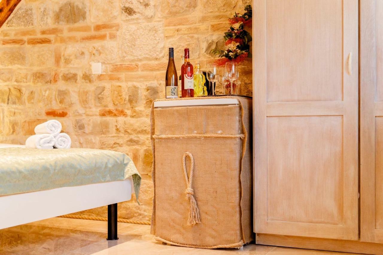 Stone House Luxury Rooms Σπλιτ Εξωτερικό φωτογραφία