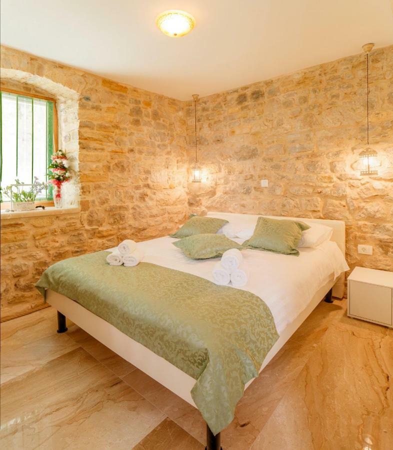 Stone House Luxury Rooms Σπλιτ Εξωτερικό φωτογραφία