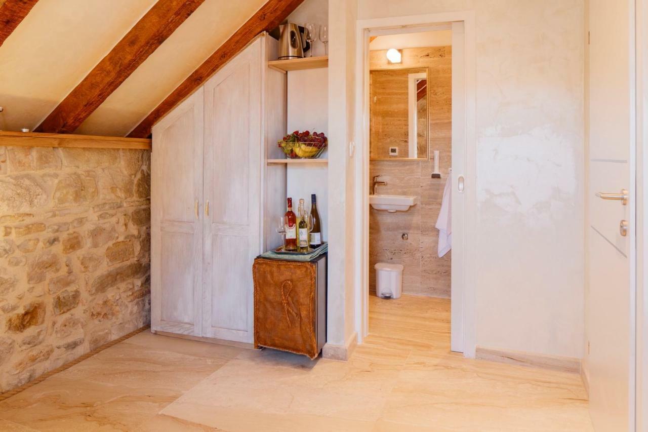 Stone House Luxury Rooms Σπλιτ Εξωτερικό φωτογραφία