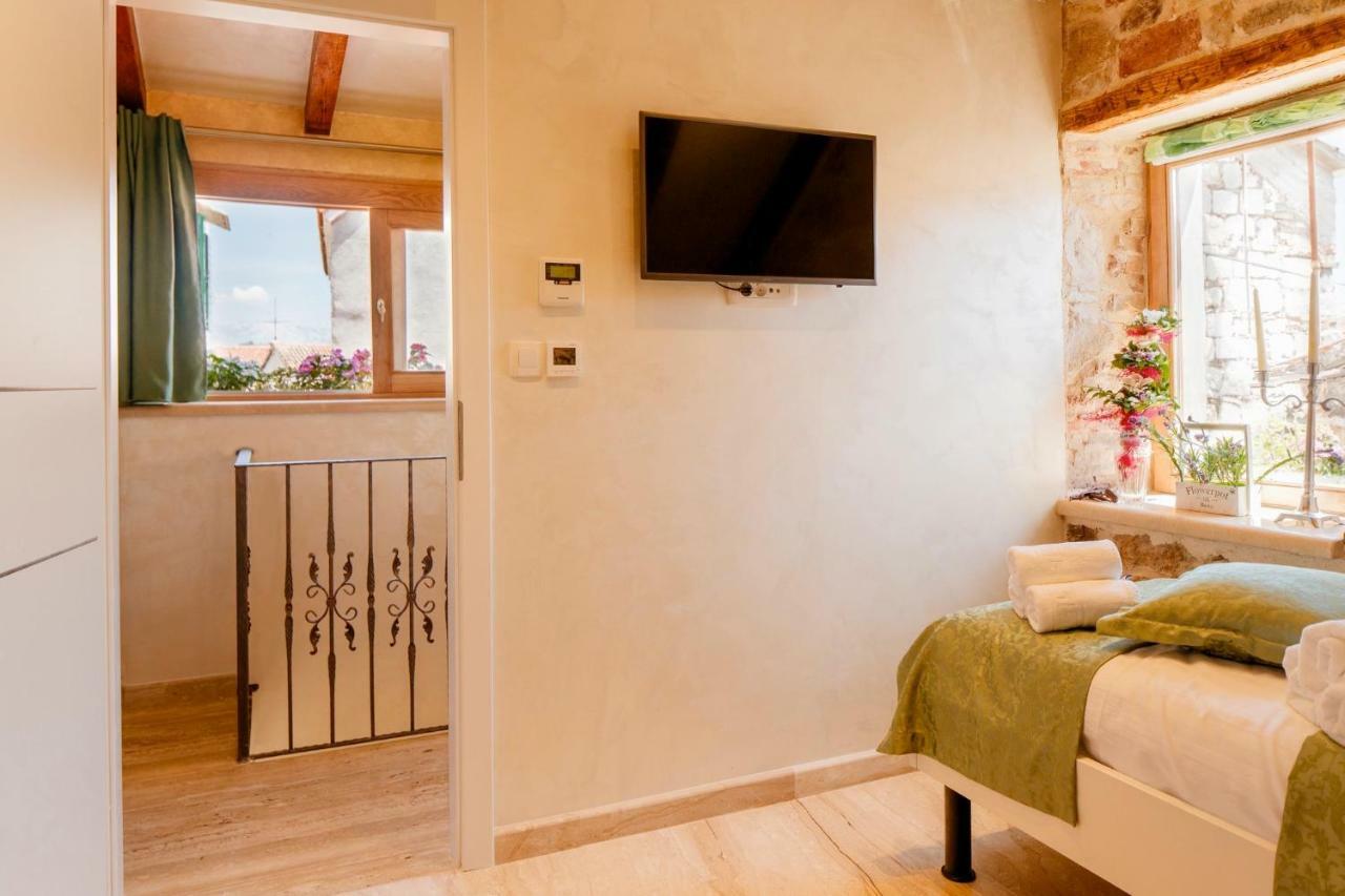Stone House Luxury Rooms Σπλιτ Εξωτερικό φωτογραφία